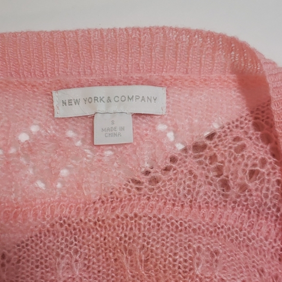 New York & company V neck , 3/4 sleeve S zs - Picture 5 of 8